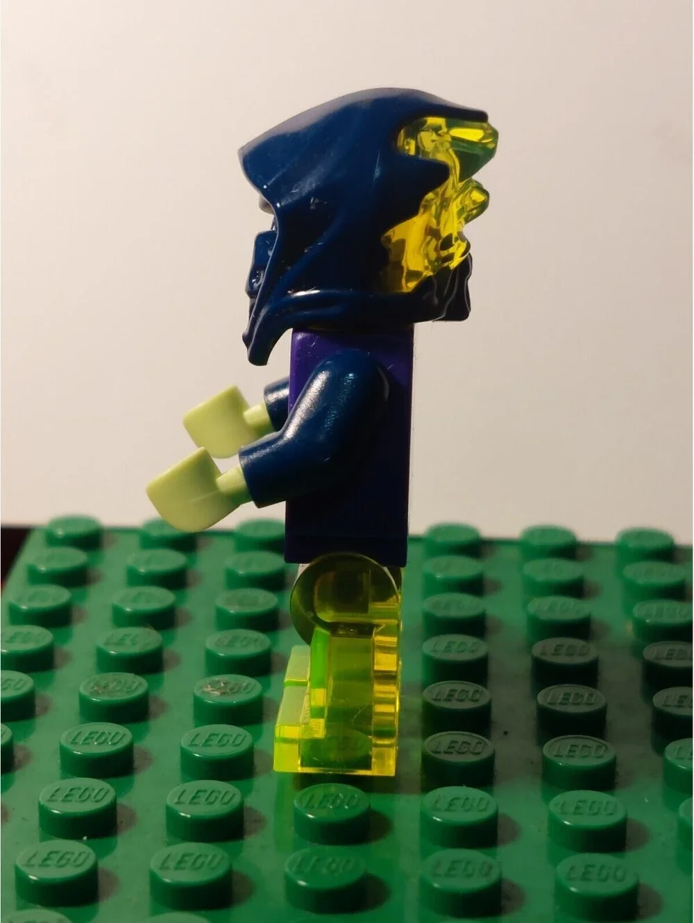 GHOST NINJA ATTILA from Lego Ninjago Possession Ming Foil Pack Mini-figure only